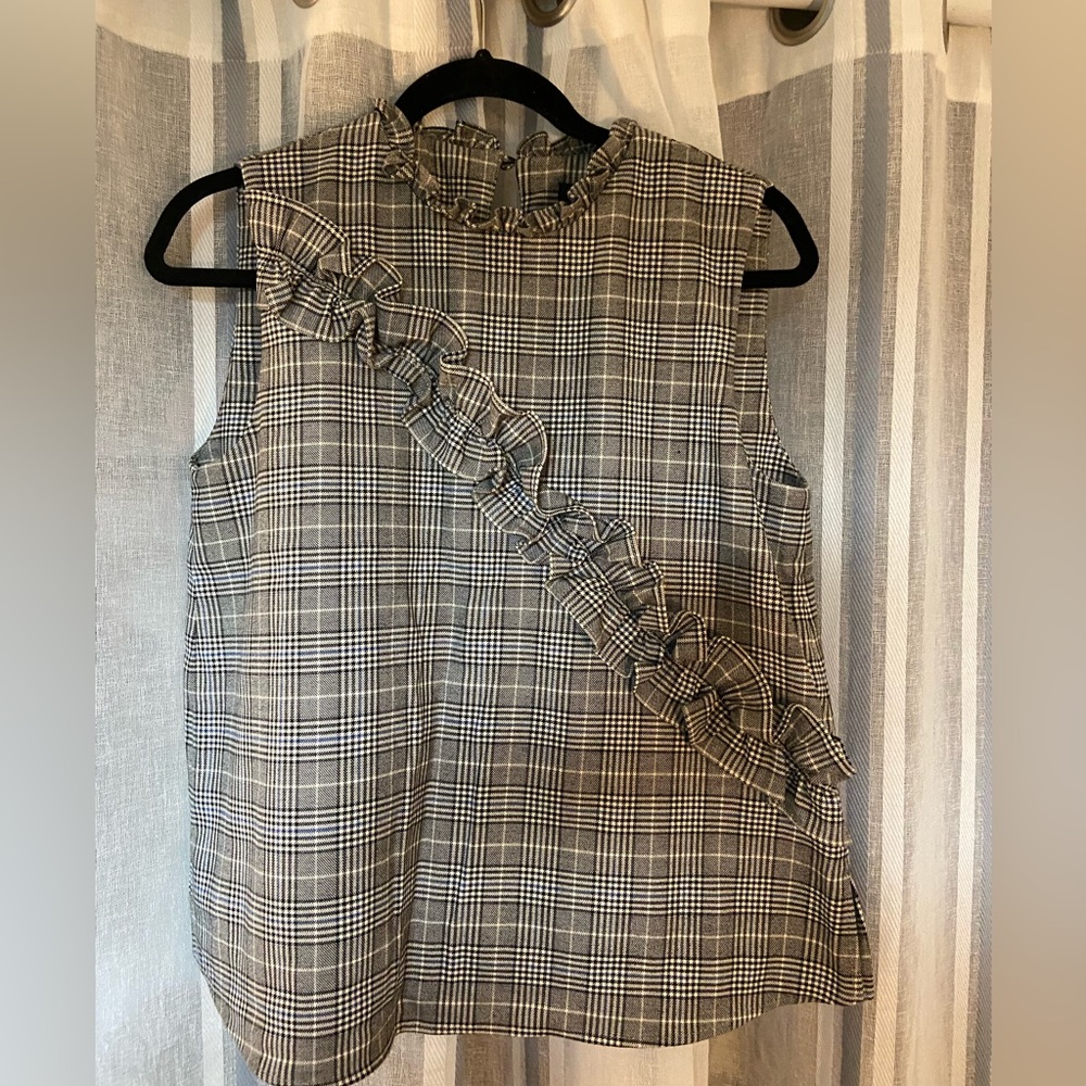 Zara Black & White Plaid Ruffle Sleeveless Top